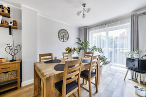 Dining Area- click for photo gallery